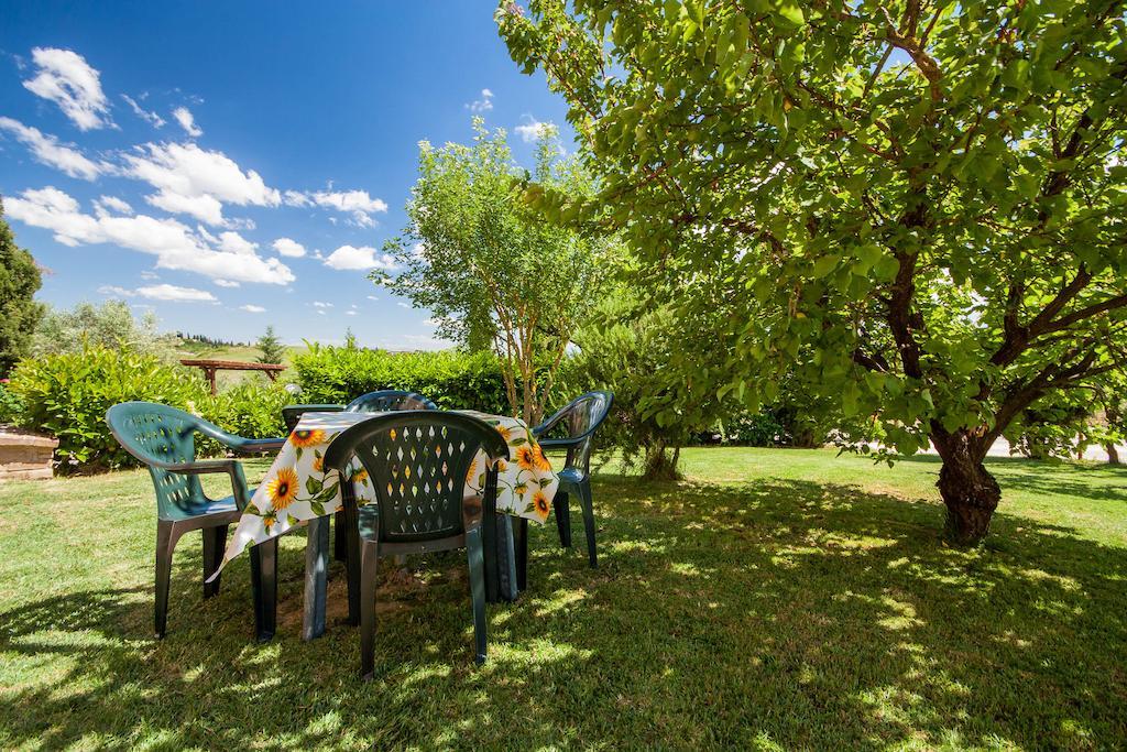 Agriturismo Podere Camollia Costalpino Exterior photo